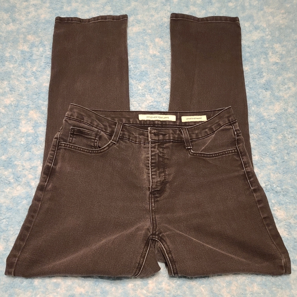 Women's Size 8 Jones New York Lexington Straight Jeans, Black, Good Condition
